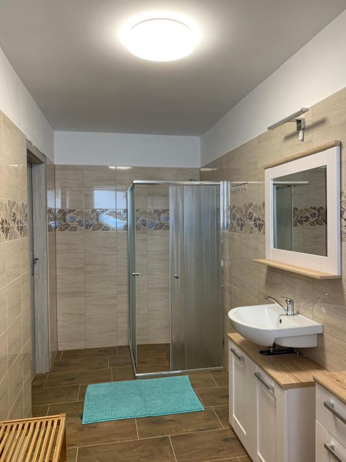 Apartmany Alliss הַרָכוֹב מראה חיצוני תמונה