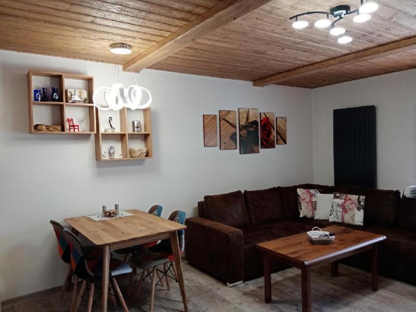 Apartmany Alliss הַרָכוֹב מראה חיצוני תמונה
